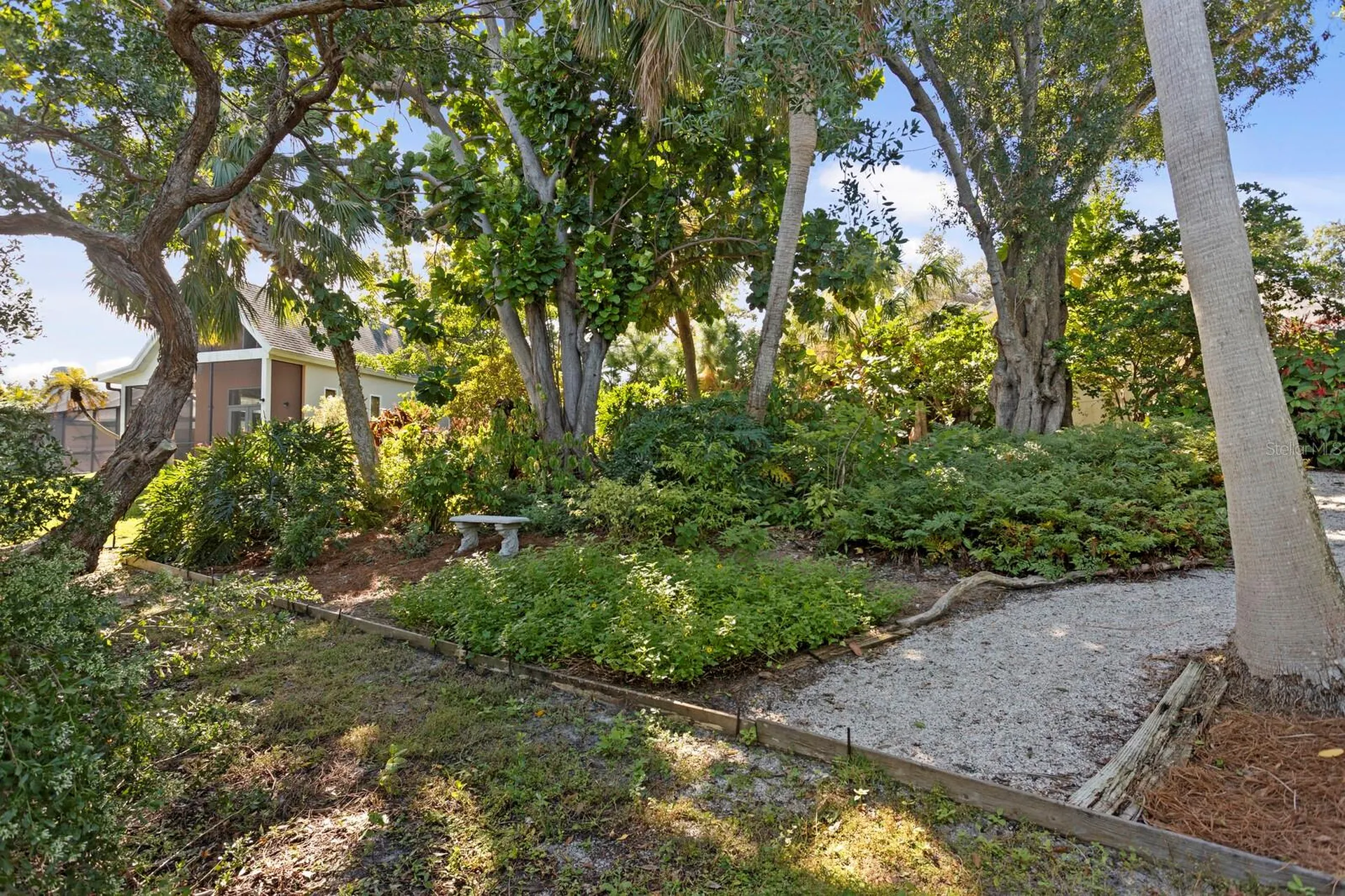 1501 75th Circle NE St Petersburg FL 33702