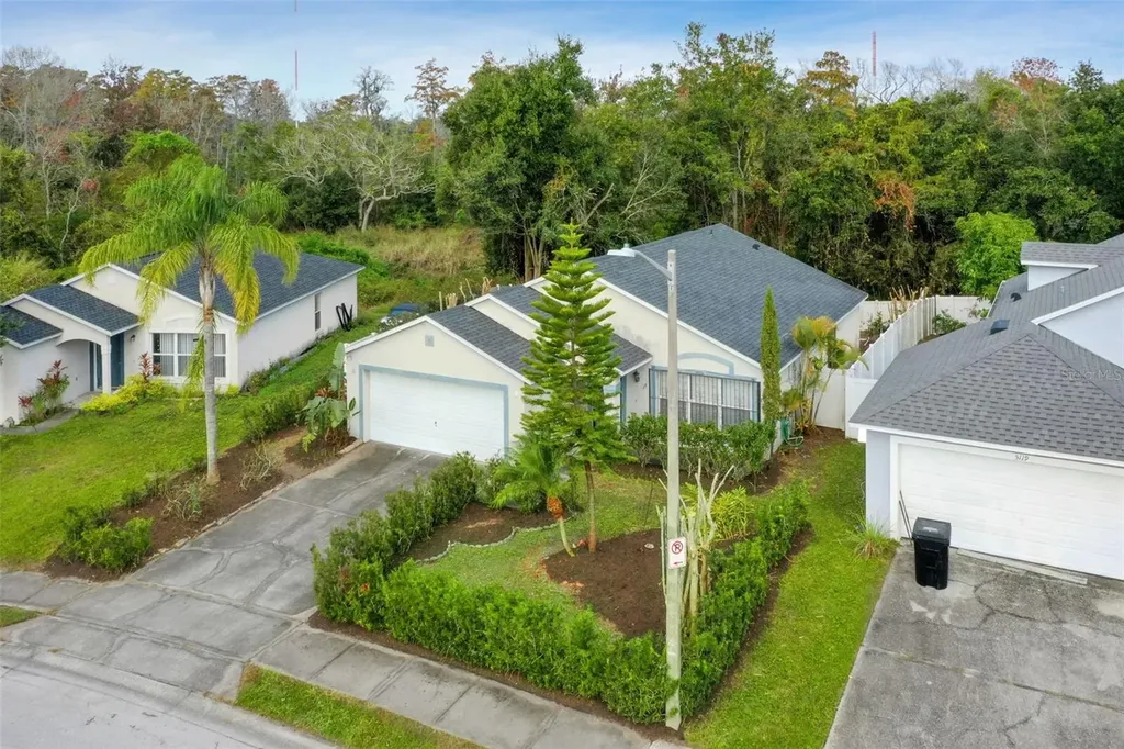 5121 Luna Negra Drive Orlando FL 32811