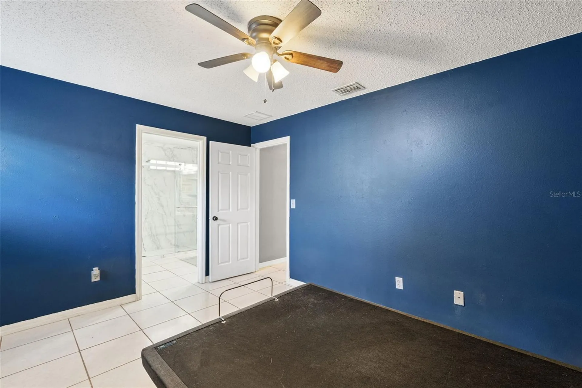 5121 Luna Negra Drive Orlando FL 32811