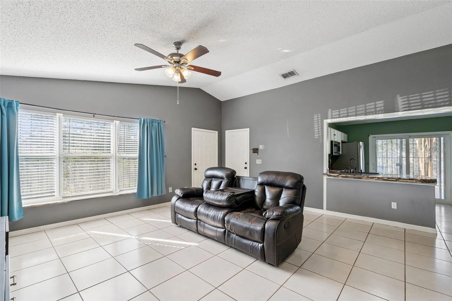 5121 Luna Negra Drive Orlando FL 32811