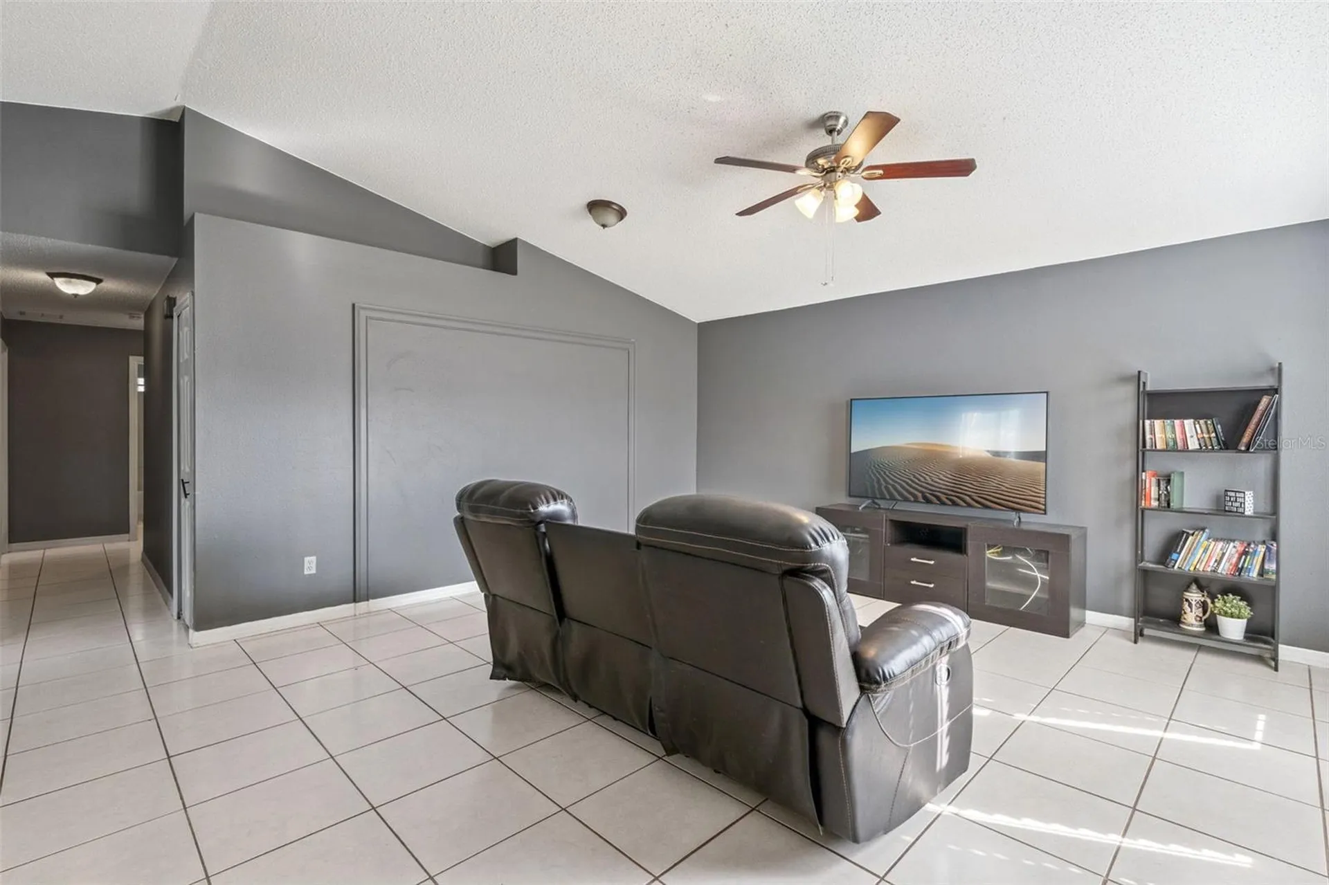 5121 Luna Negra Drive Orlando FL 32811