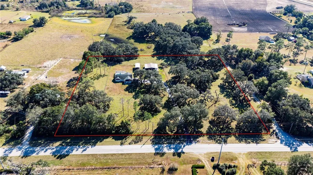 11704 Bur Mac Road Dade City FL 33525