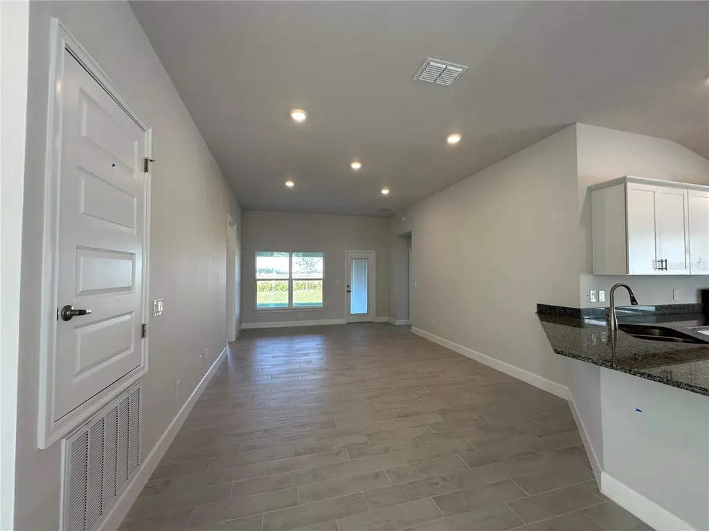 12543 NE 48th Terrace Oxford FL 34484