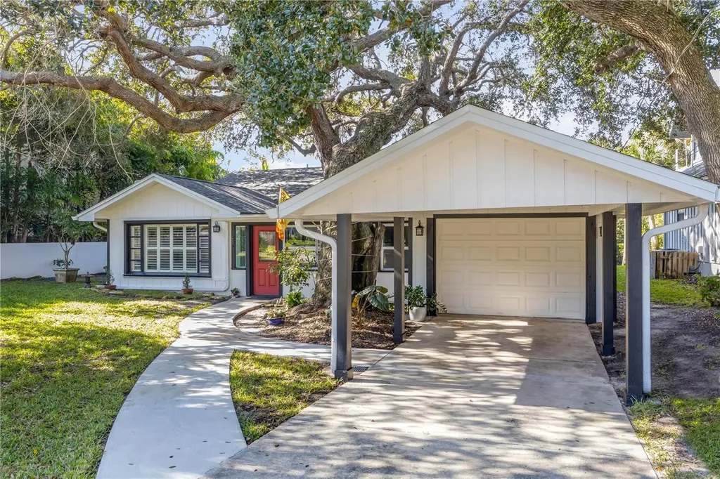 4602 Saxon Drive New Smyrna Beach FL 32169