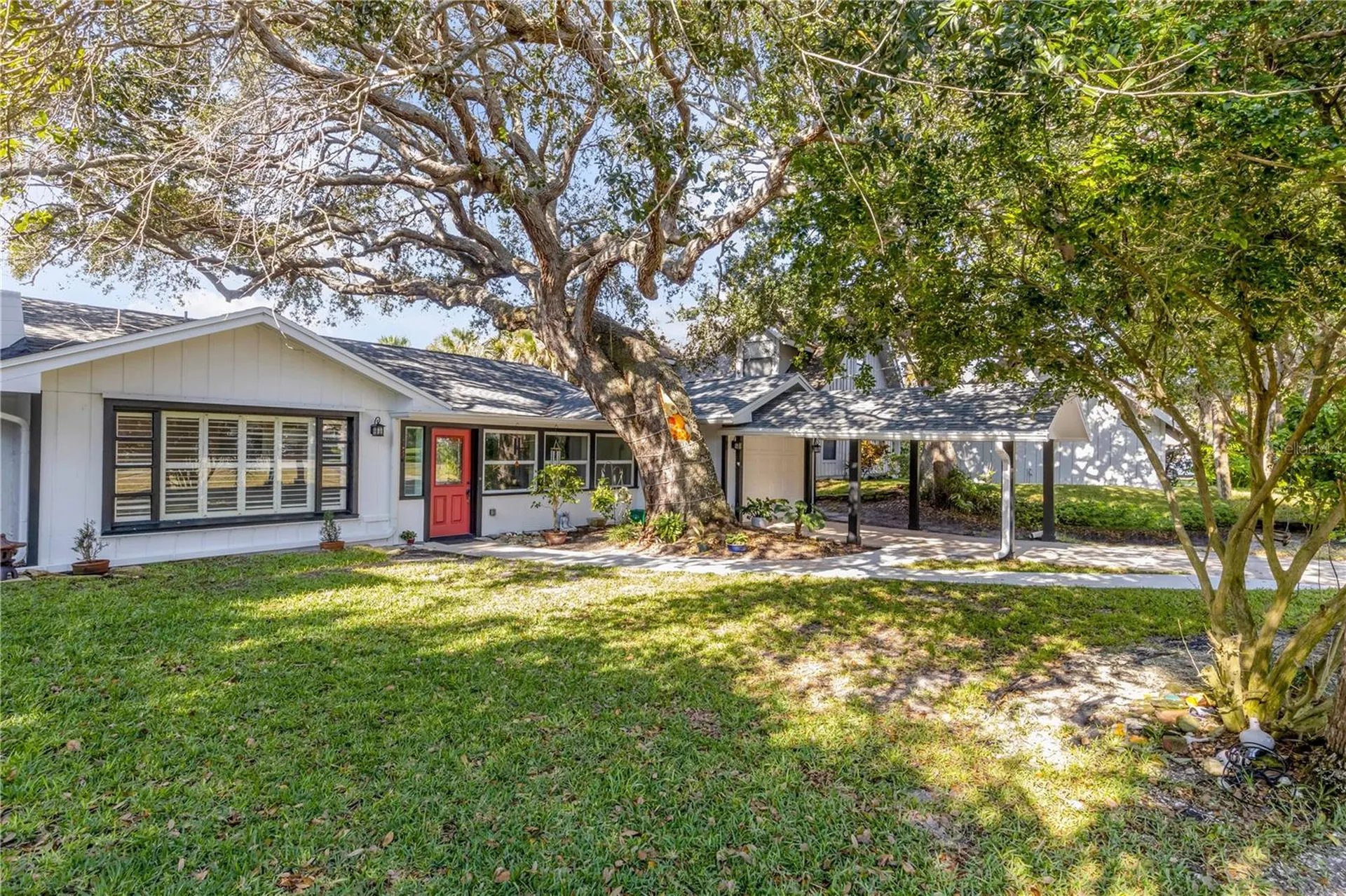 4602 Saxon Drive New Smyrna Beach FL 32169