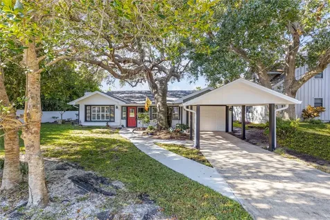 4602 Saxon Drive New Smyrna Beach FL 32169