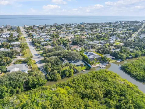4602 Saxon Drive New Smyrna Beach FL 32169