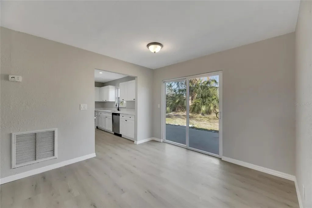 527 Fox Run Trail Apollo Beach FL 33572