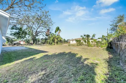 527 Fox Run Trail Apollo Beach FL 33572