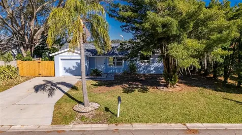 527 Fox Run Trail Apollo Beach FL 33572