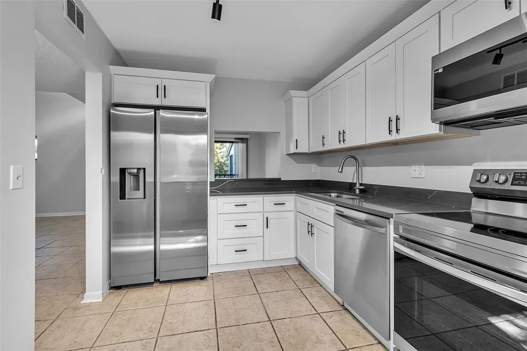 1508 Pelican Cove Road Sarasota FL 34231