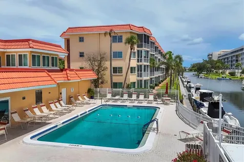 1250 N Portofino Drive Sarasota FL 34242