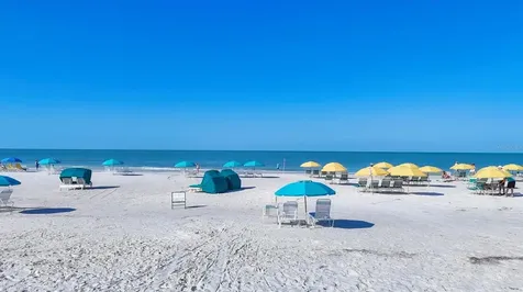 1250 N Portofino Drive Sarasota FL 34242