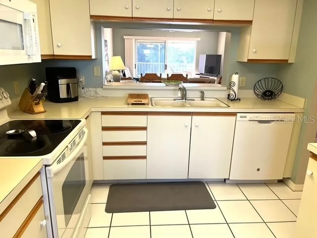 6501 Stone River Road Bradenton FL 34203