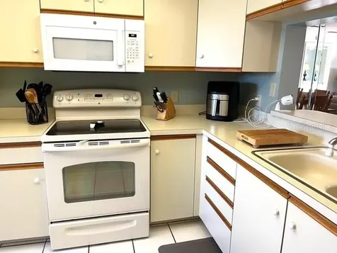 6501 Stone River Road Bradenton FL 34203