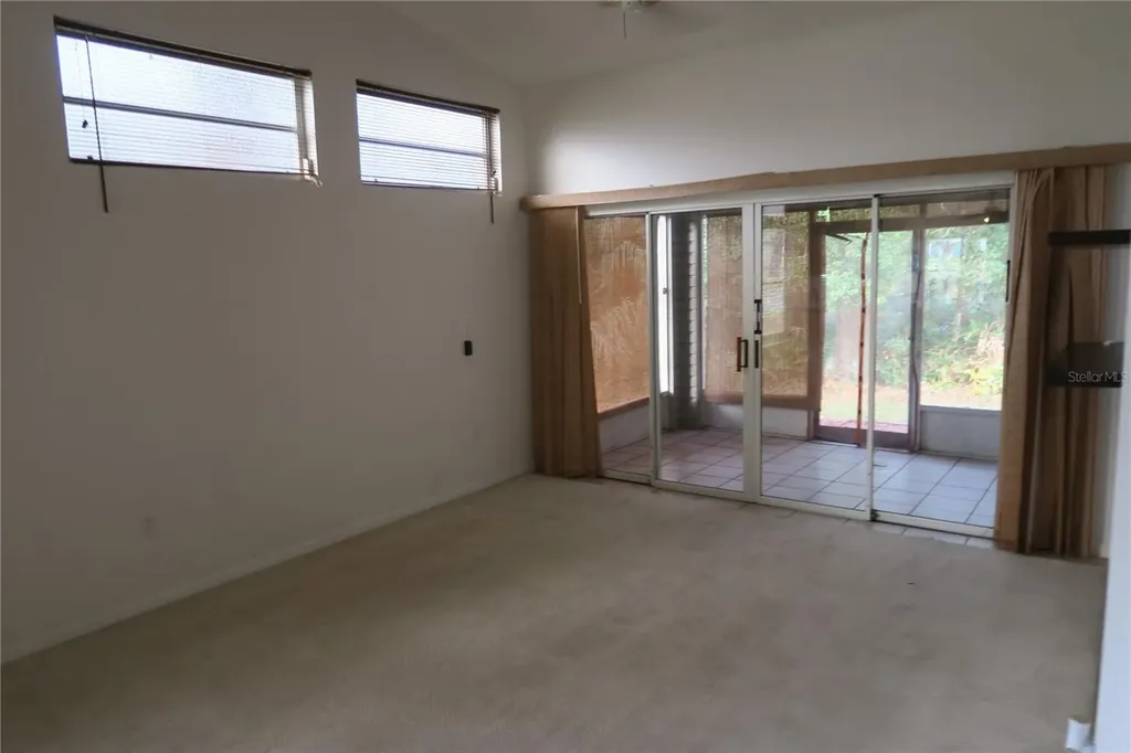 32512 Oak Park Drive Leesburg FL 34748
