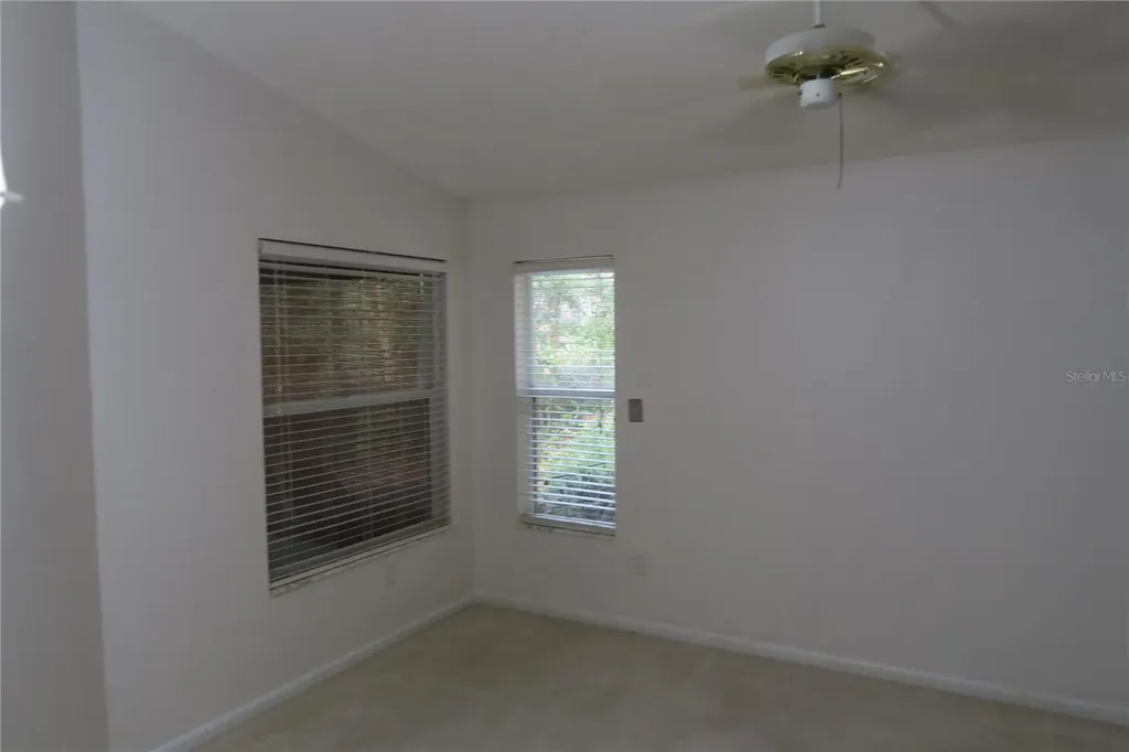 32512 Oak Park Drive Leesburg FL 34748