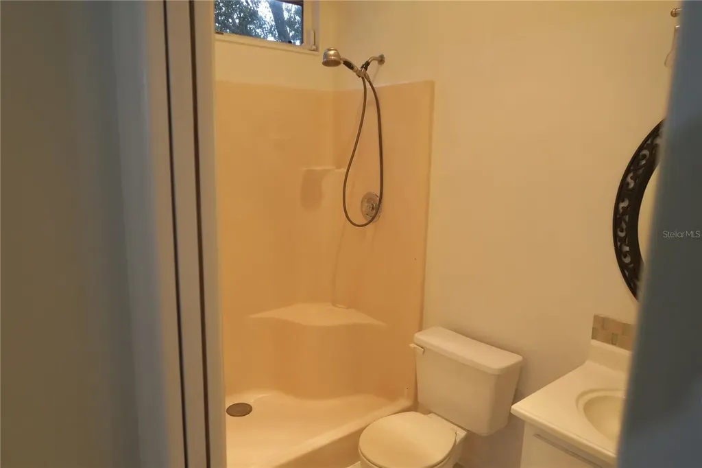 32512 Oak Park Drive Leesburg FL 34748