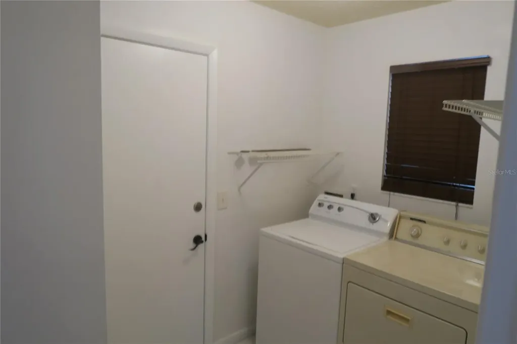 32512 Oak Park Drive Leesburg FL 34748