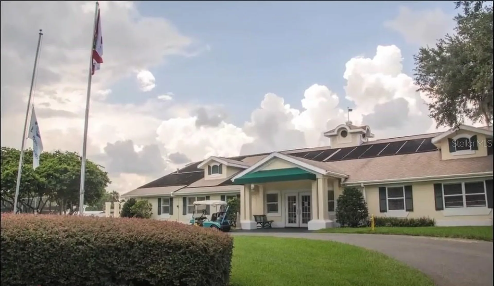 32512 Oak Park Drive Leesburg FL 34748
