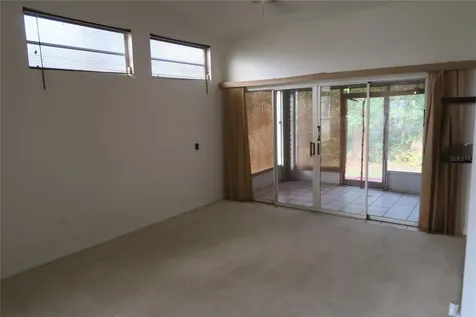 32512 Oak Park Drive Leesburg FL 34748