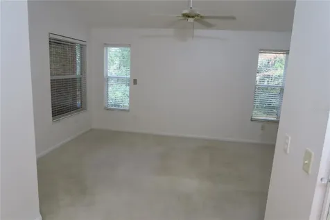 32512 Oak Park Drive Leesburg FL 34748