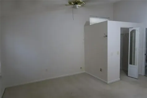 32512 Oak Park Drive Leesburg FL 34748