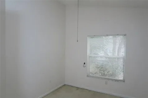 32512 Oak Park Drive Leesburg FL 34748