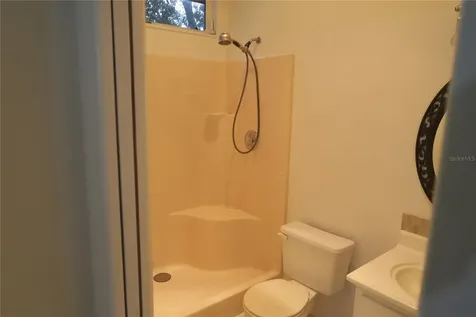 32512 Oak Park Drive Leesburg FL 34748