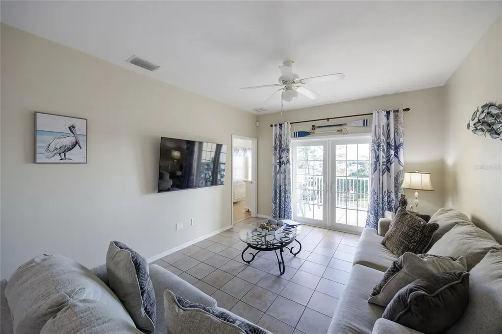 54 SE SE 910 Avenue Suwannee FL 32692