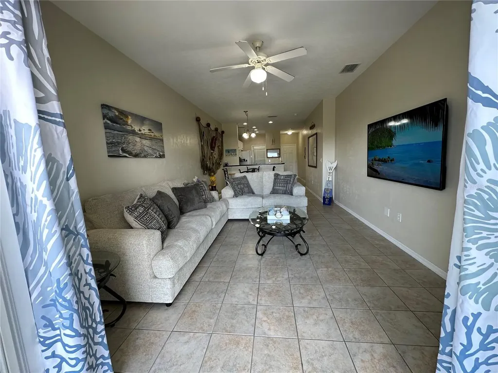 54 SE SE 910 Avenue Suwannee FL 32692