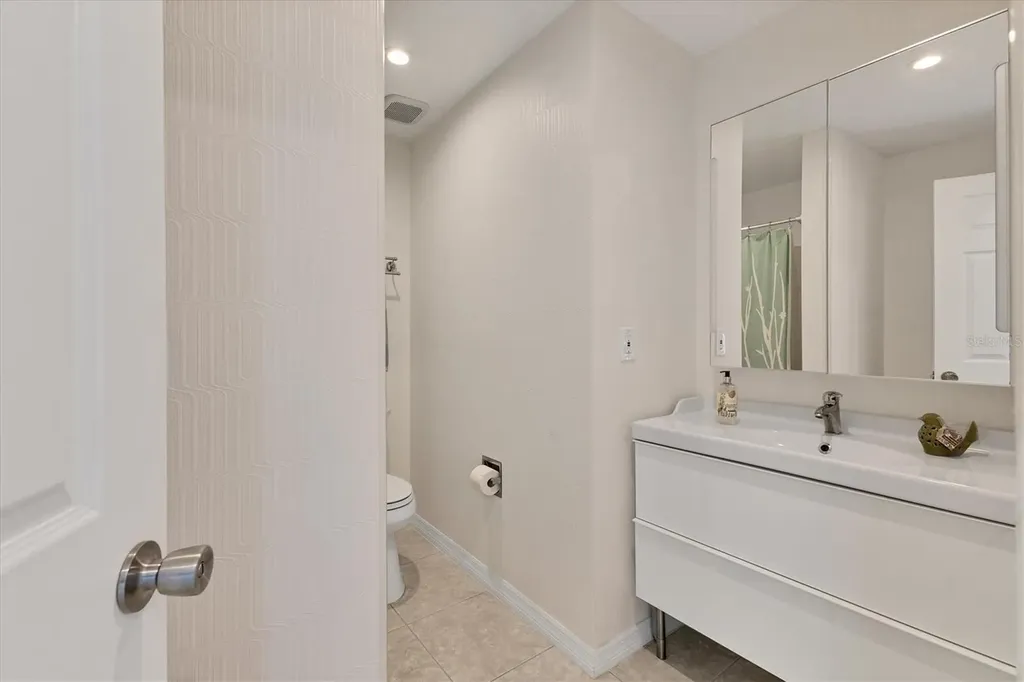 4450 Narraganset Trail Sarasota FL 34233