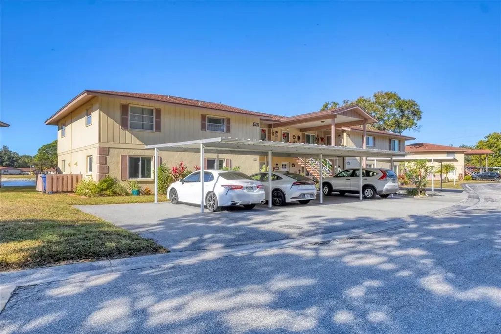 4450 Narraganset Trail Sarasota FL 34233
