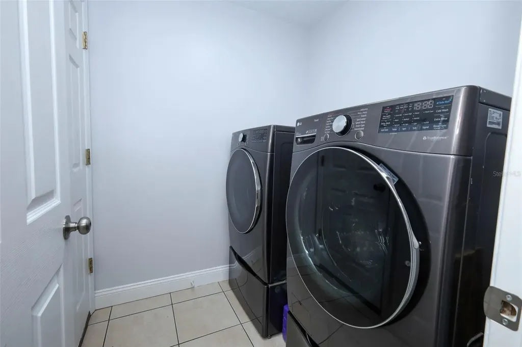 1559 5th Avenue Deland FL 32724