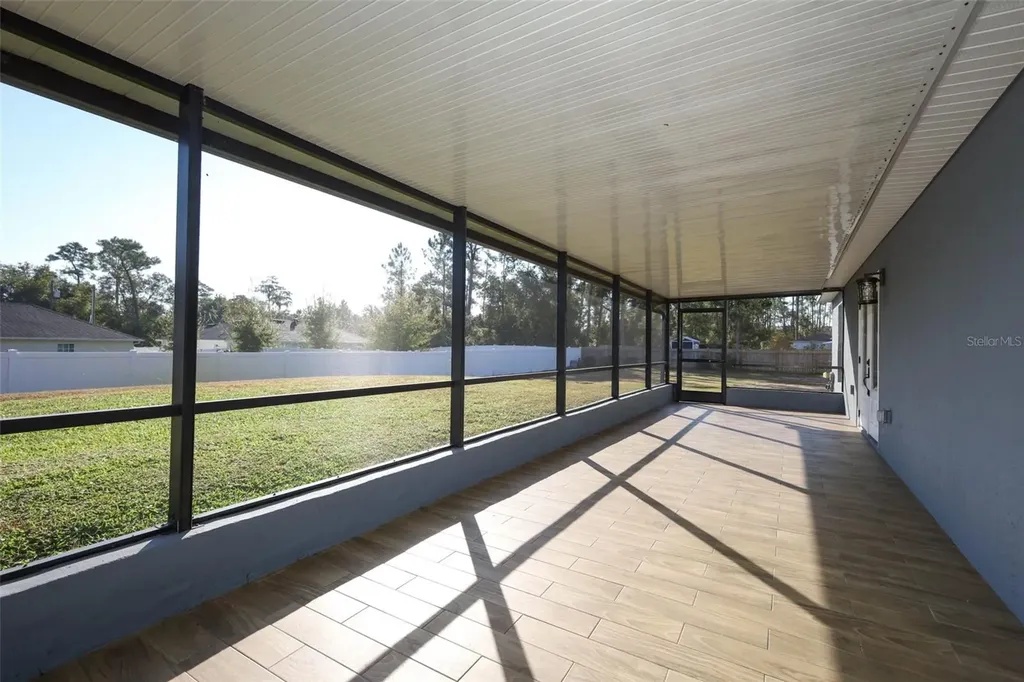 1559 5th Avenue Deland FL 32724