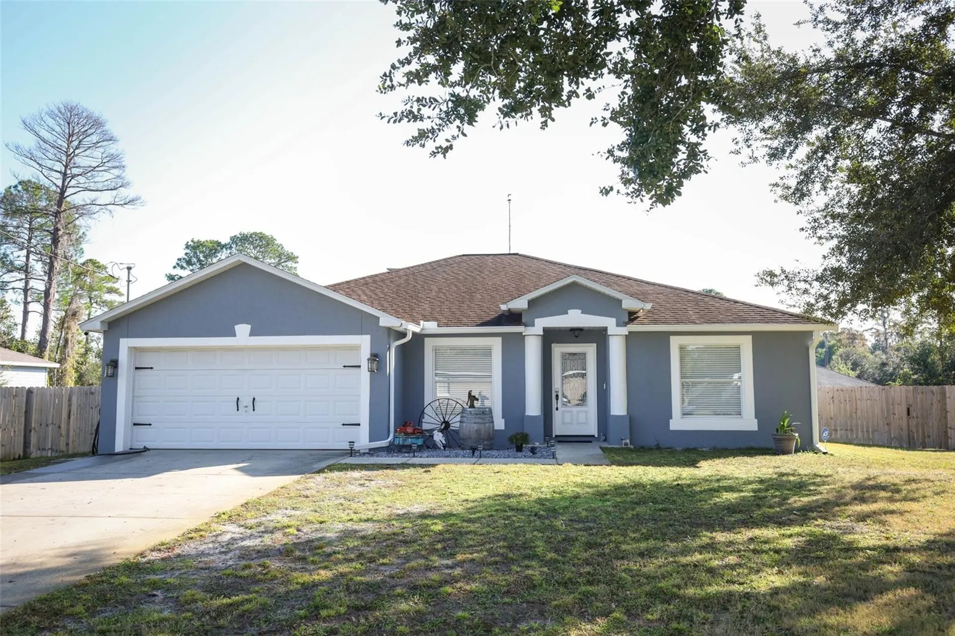 1559 5th Avenue Deland FL 32724