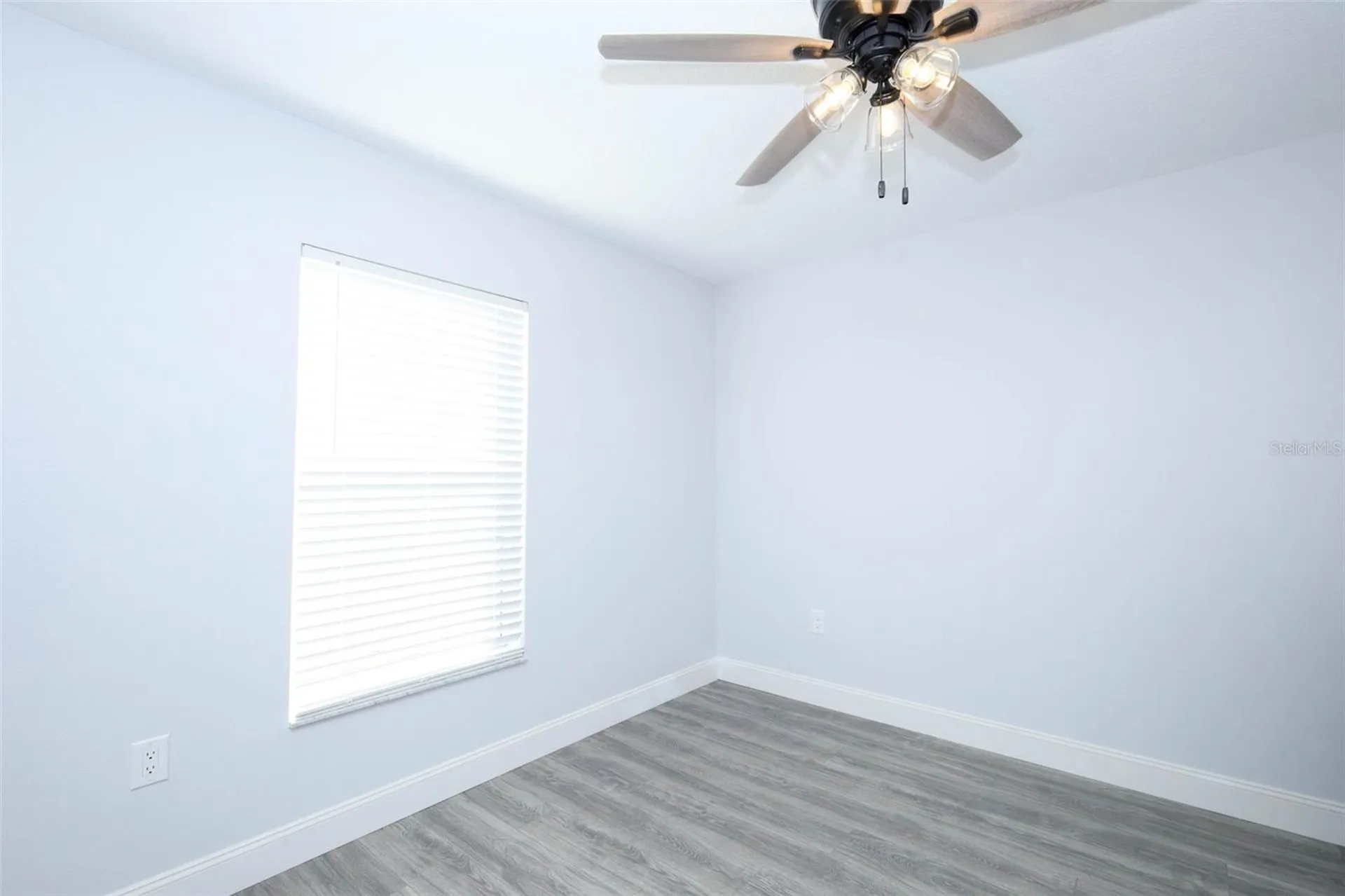 1559 5th Avenue Deland FL 32724