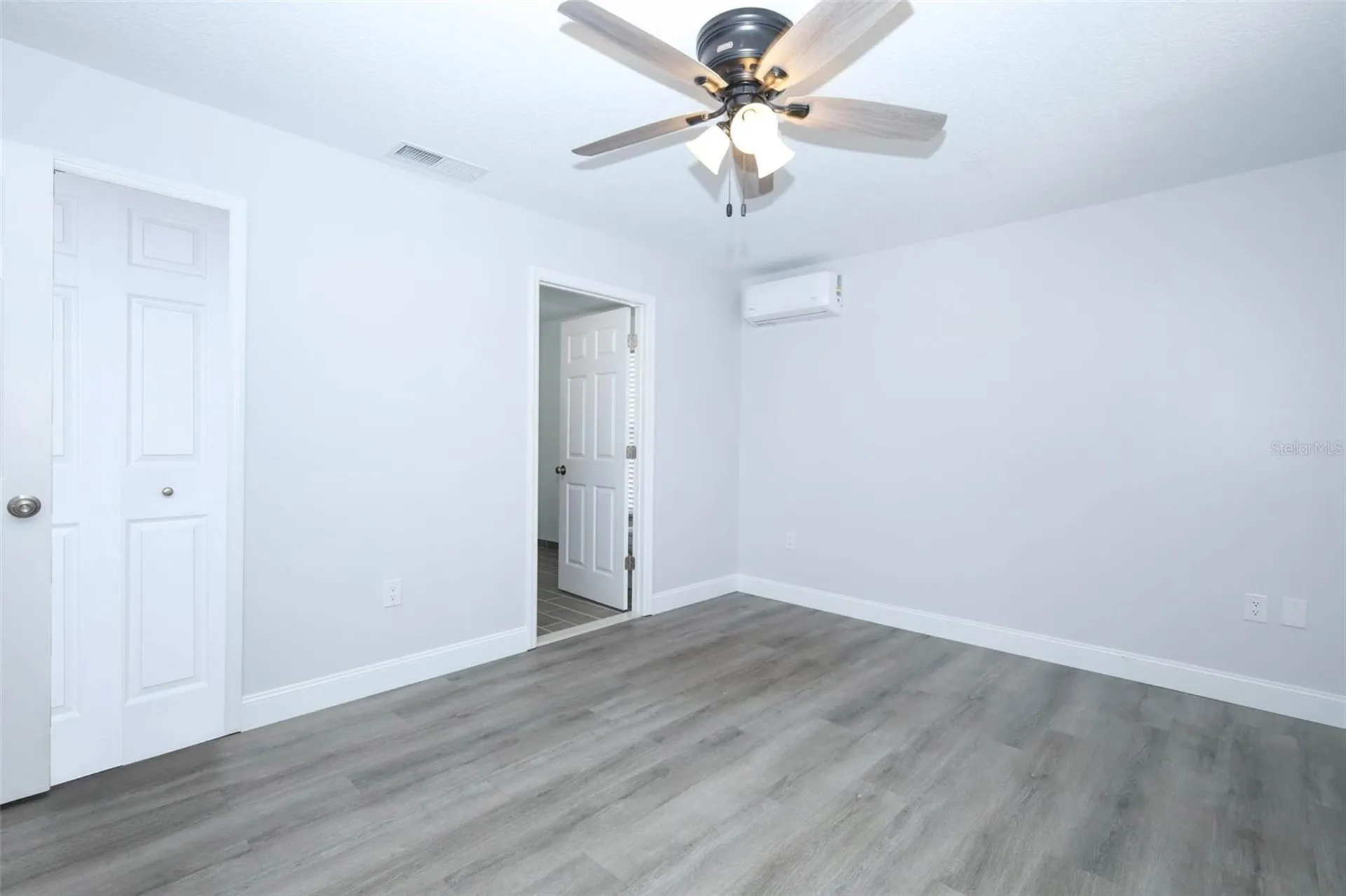 1559 5th Avenue Deland FL 32724