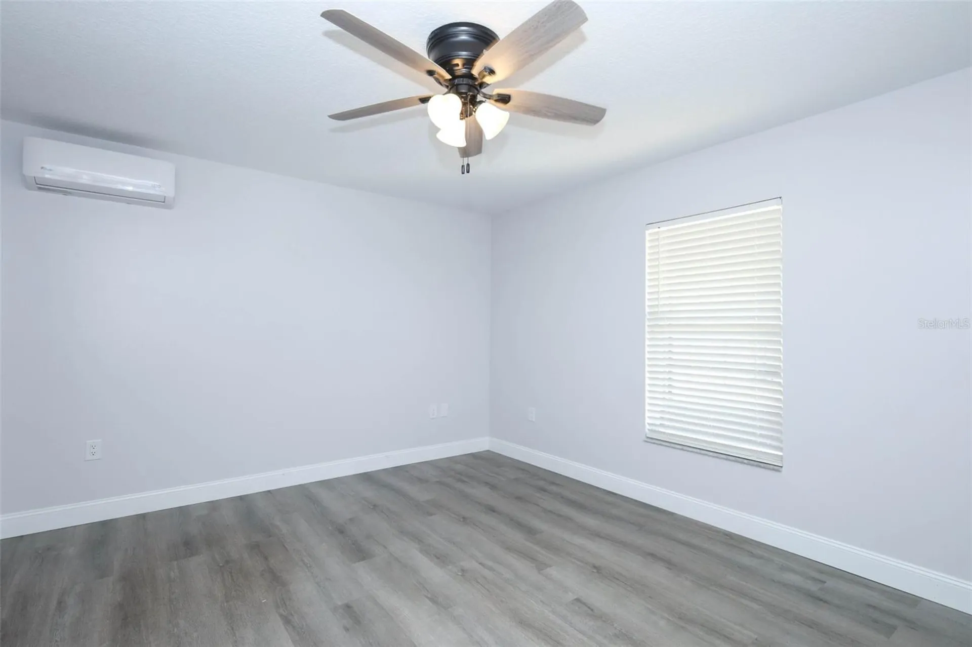 1559 5th Avenue Deland FL 32724