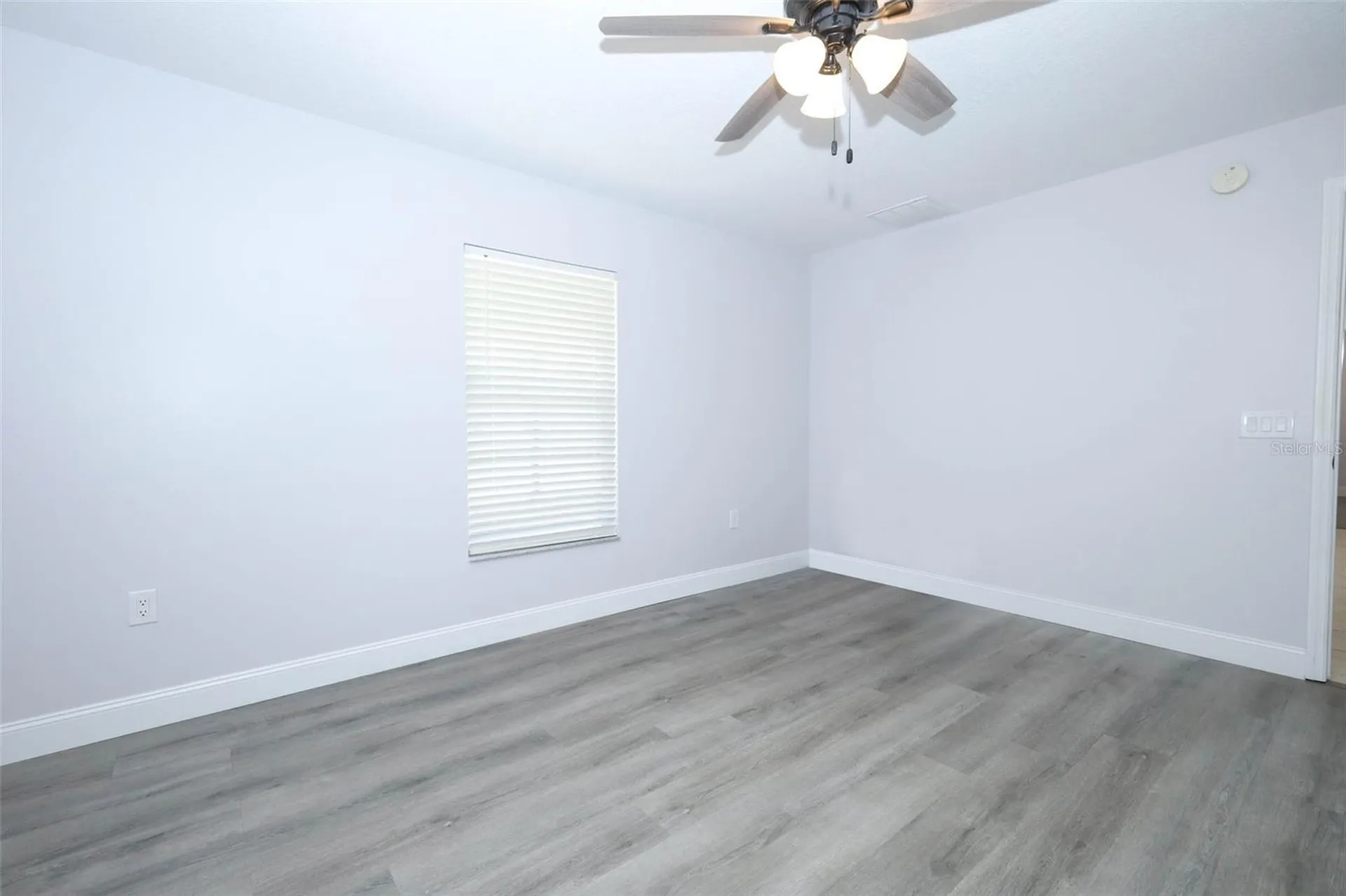 1559 5th Avenue Deland FL 32724