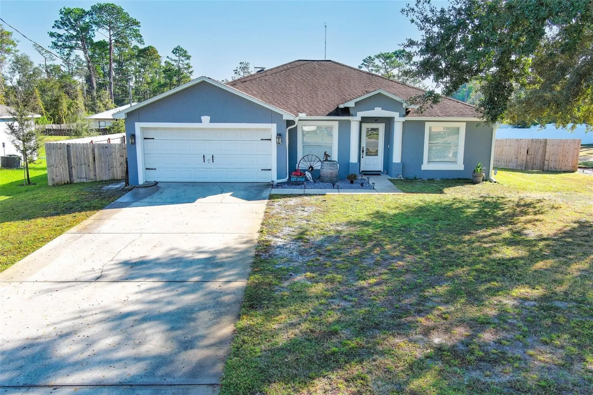 1559 5th Avenue Deland FL 32724