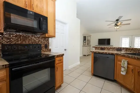 1559 5th Avenue Deland FL 32724