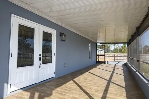 1559 5th Avenue Deland FL 32724