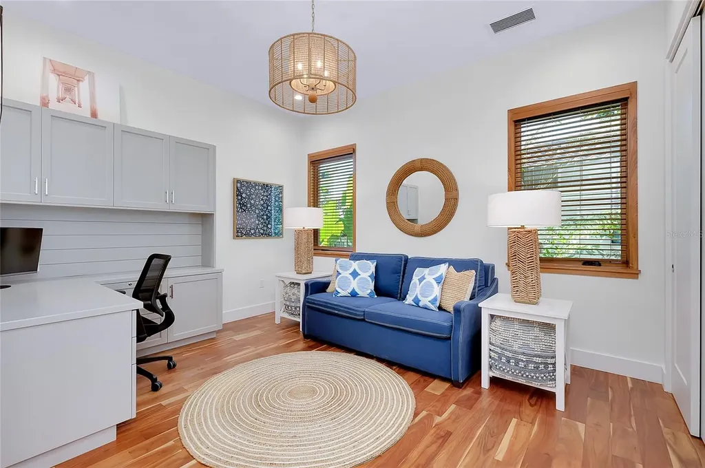 161 S Polk Drive Sarasota FL 34236