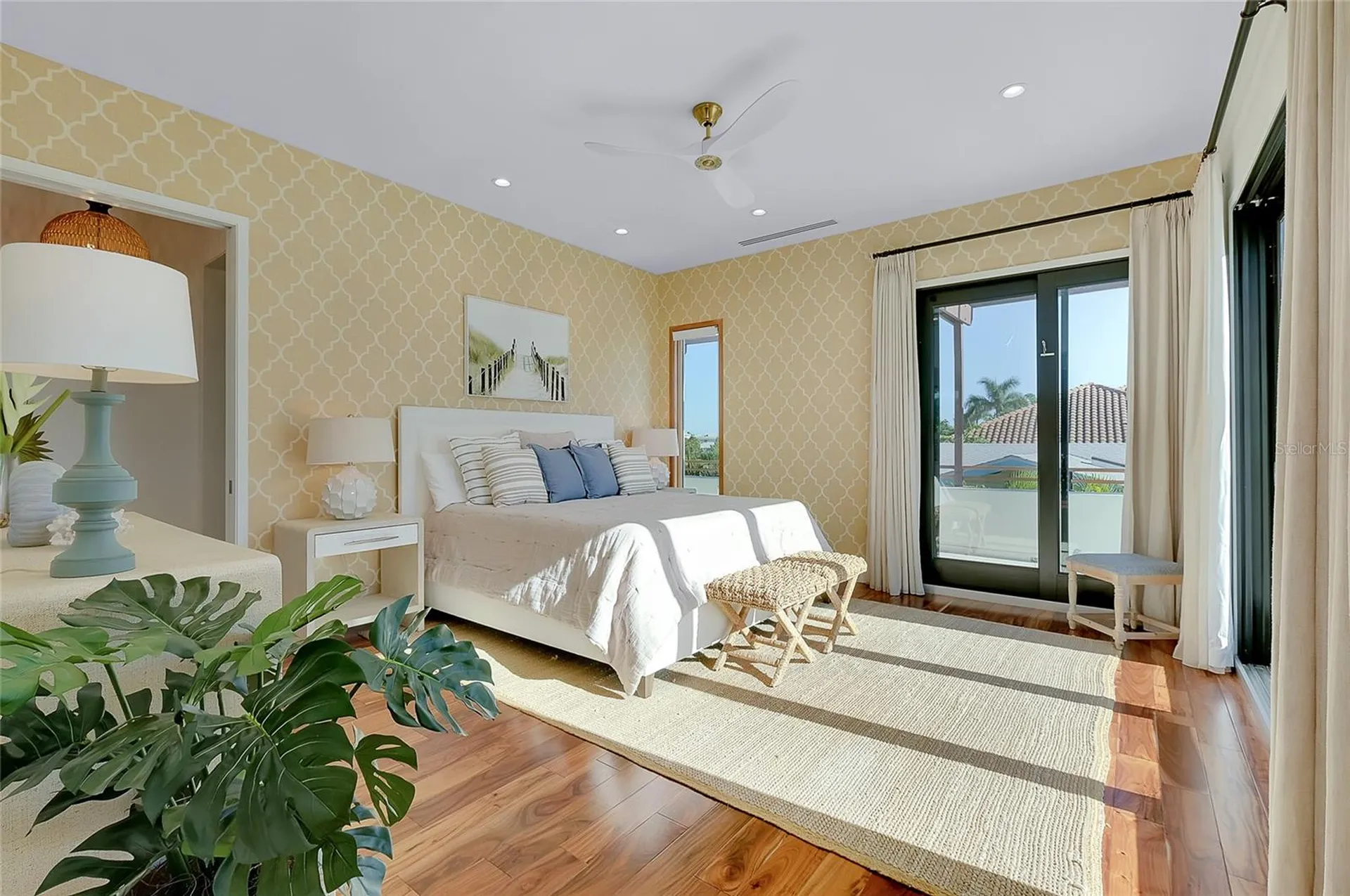 161 S Polk Drive Sarasota FL 34236