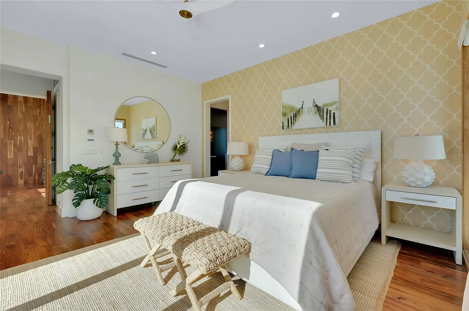 161 S Polk Drive Sarasota FL 34236