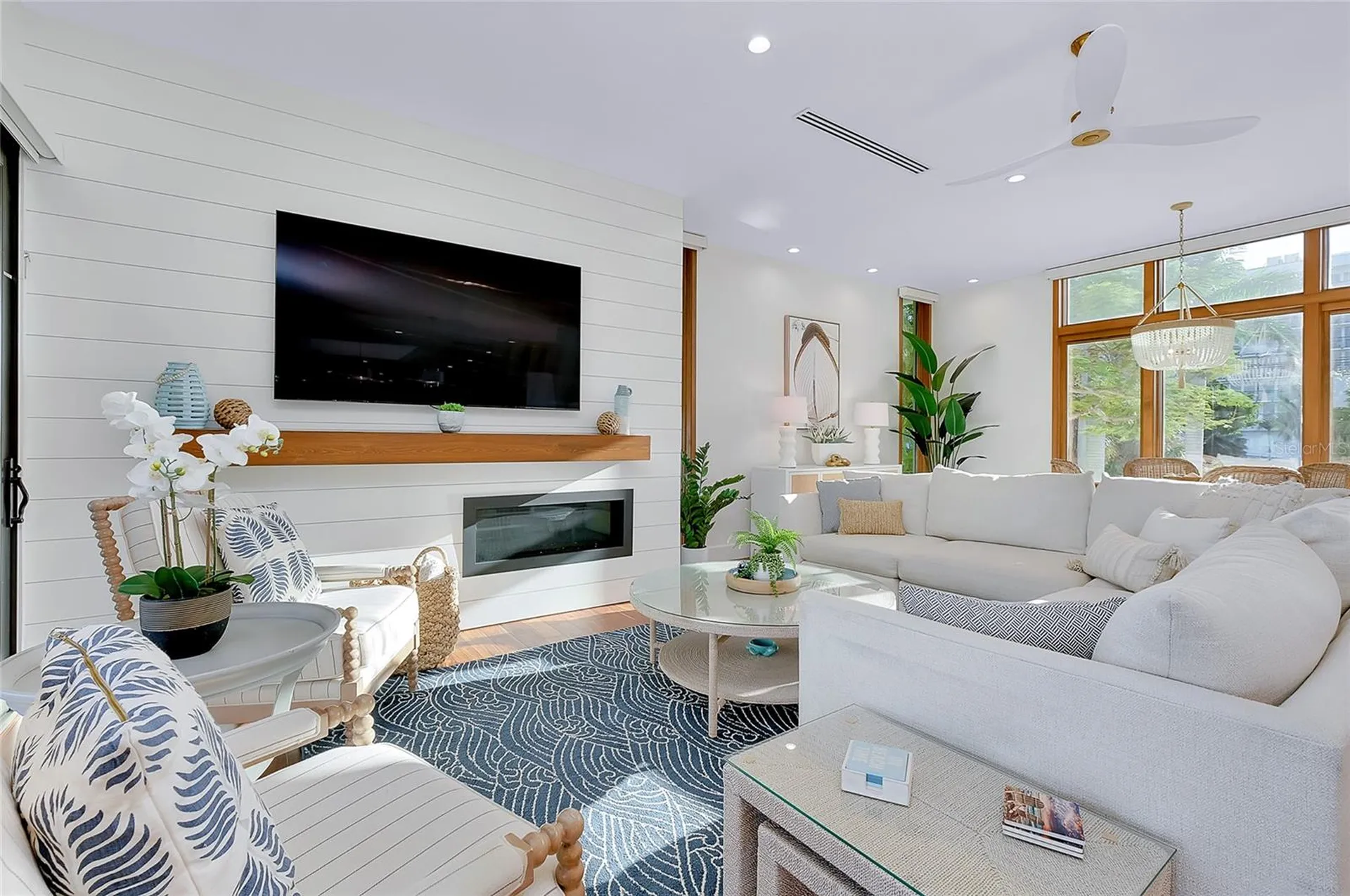 161 S Polk Drive Sarasota FL 34236