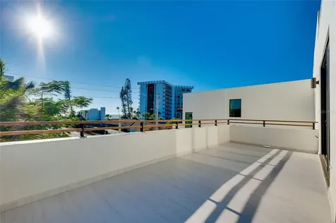 161 S Polk Drive Sarasota FL 34236