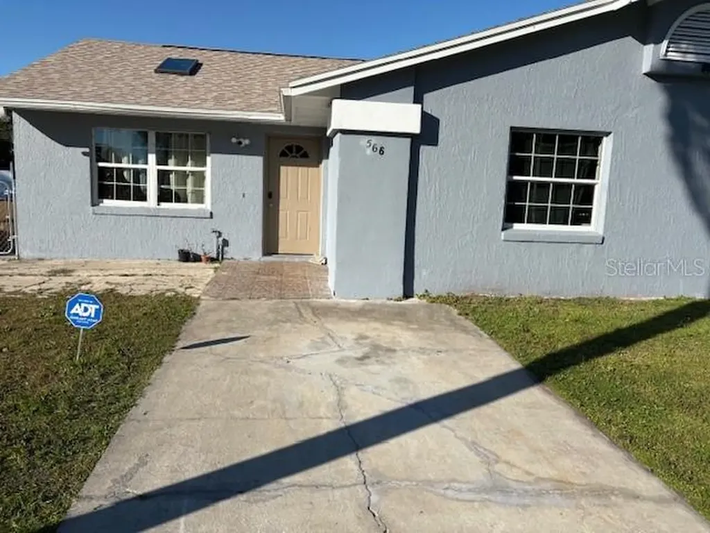 566-568 Imperial Place Kissimmee FL 34758