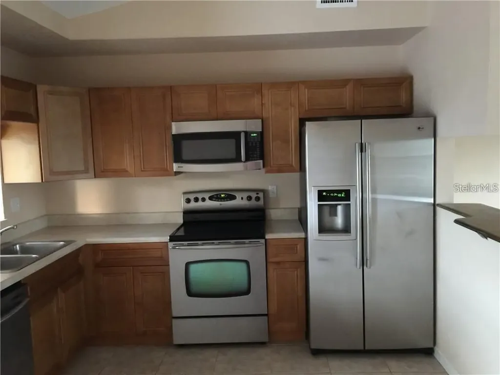 566-568 Imperial Place Kissimmee FL 34758